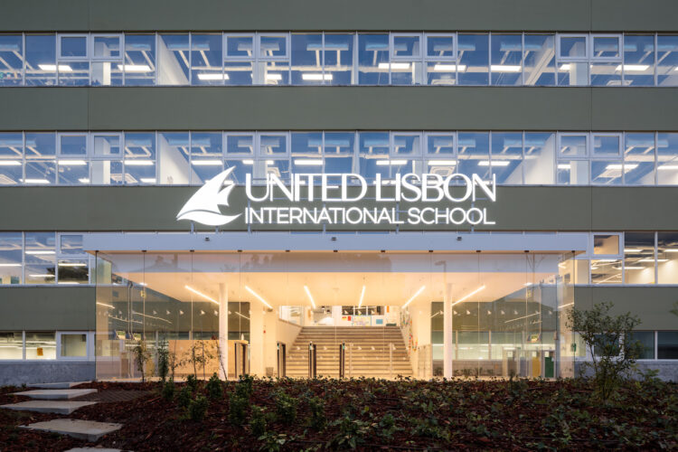 A United Lisbon International School é Uma Escola Acreditada –