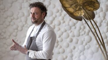 Chef Arnaud Donckele premiado com três estrelas Michelin pelo restaurante Plénitude no Cheval Blanc Paris