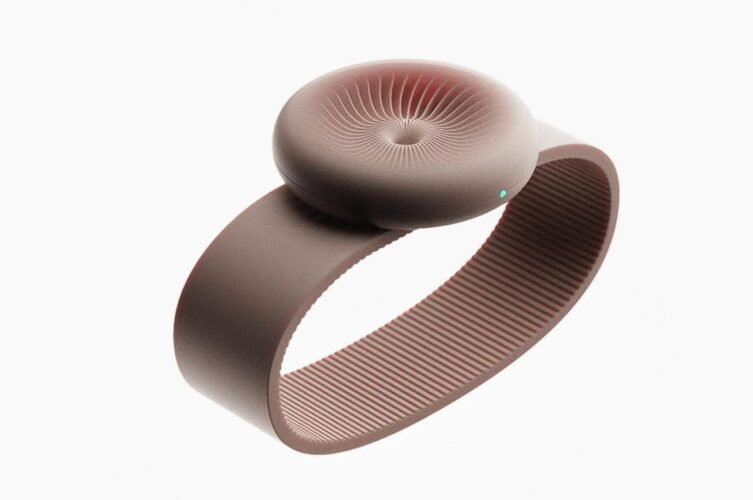 Relógio De Escultura Cinética Gira Rápido Ou Devagar Com Base Na Produtividade E Estado Emocional