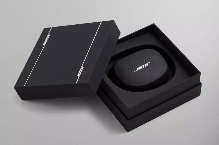 A Colaboração Bose Ultra Open Earbuds X Kith é Um Par De Botões De Encaixe Voltados Para A Moda E Adequados Para óculos