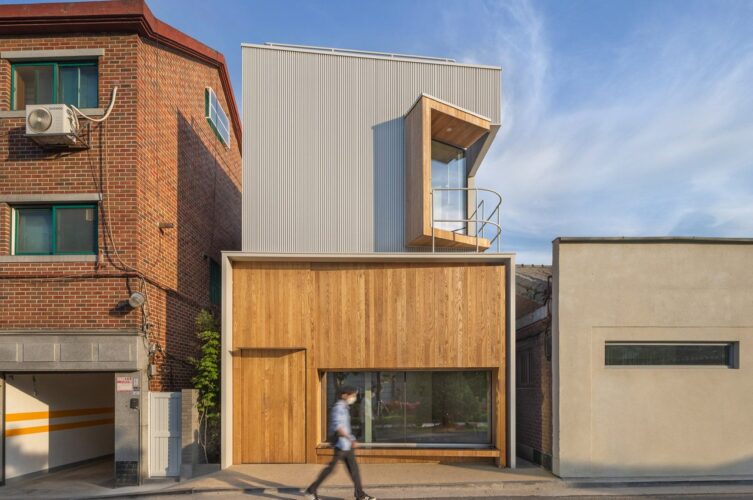 A Pequena Floresta Em Seul é Um Pequeno Espaço De Estudo/relaxamento Projetado Para Ser Um “microcosmo Para Si Mesmo” A Pequena Floresta Em Seul é Um Pequeno Espaço De Estudo/relaxamento Projetado Para Ser Um “microcosmo Para Si Mesmo”